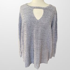 Torrid Woman's Size 2 Sweater‎ Gray White Cut Out Pullover Casual Travel 2X